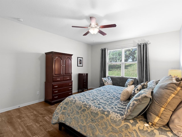 887 Daisy Hill Ct, Apopka, FL 32712 - bedroom with dark hardwood / wood-style flooring and ceiling fan