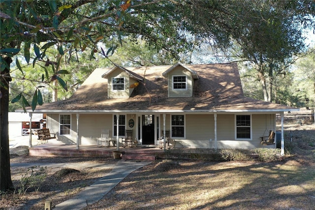 view of front facade featuring covered porch