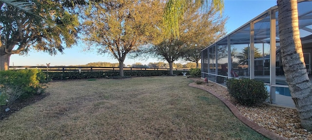 view of yard featuring a rural view