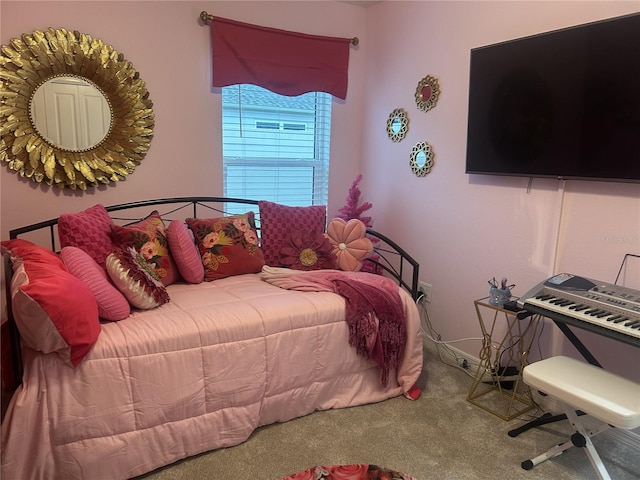 6576 Merrill Ln, The Villages, FL 34762 - bedroom featuring carpet and baseboards