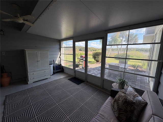 1152 Villa Ln Unit 104, Apopka, FL 32712 - unfurnished sunroom with vaulted ceiling