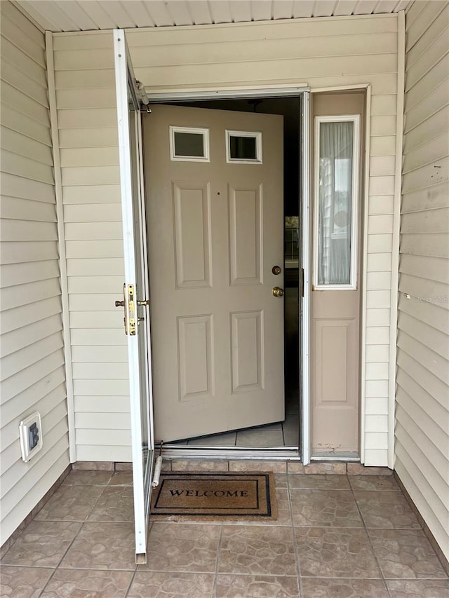 view of entrance to property