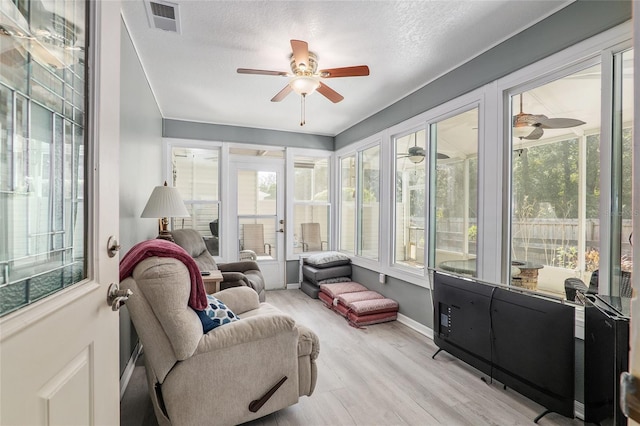 8373 SE 177th Bartram Loop, The Villages, FL 32162 - sunroom / solarium featuring ceiling fan