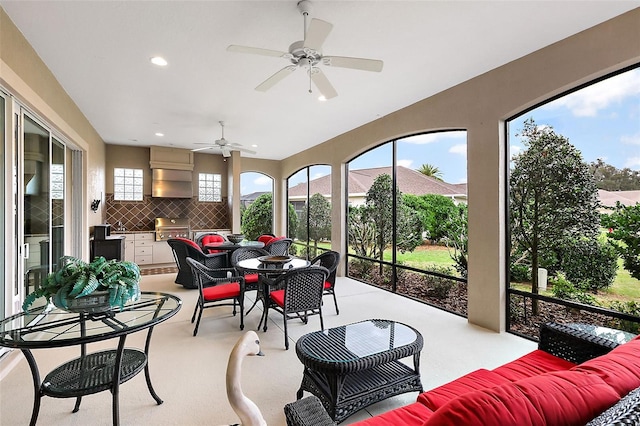 view of sunroom / solarium