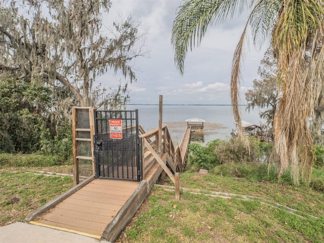 view of yard with a water view