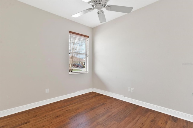 unfurnished room with wood-type flooring and ceiling fan