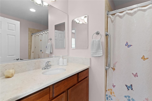 620 Vagabond St, The Villages, FL 32163 - bathroom with a shower with shower curtain and vanity