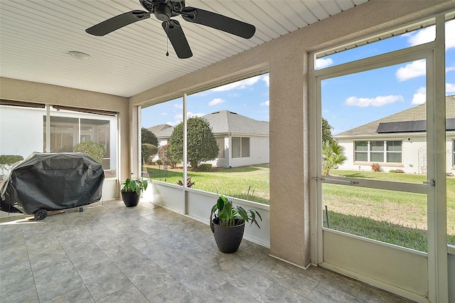 view of sunroom / solarium