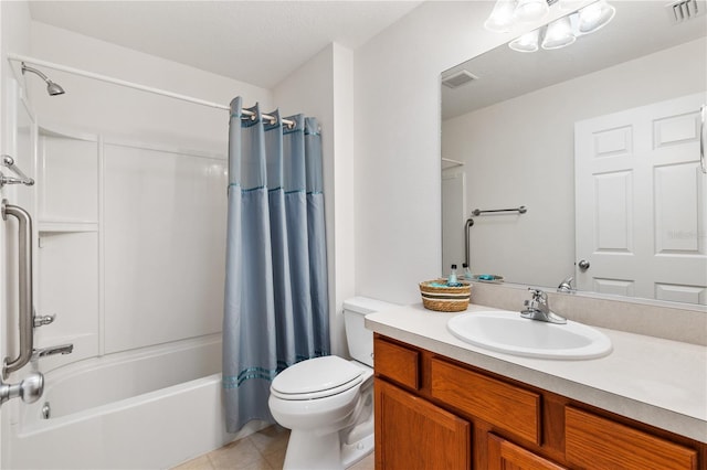 bathroom featuring toilet, visible vents, shower / tub combo with curtain, and vanity