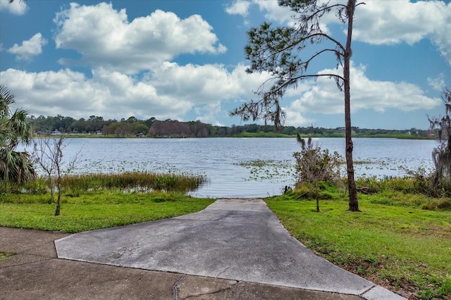 view of water feature