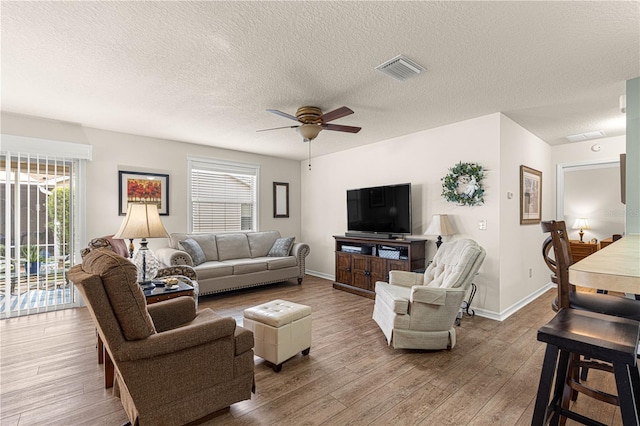 2136 Kerwood Loop, The Villages, FL 32162 - photo 7