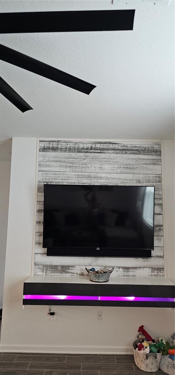 1723 Happiness Row, Kissimmee, FL 34744 - interior details with a textured ceiling and wood tiled floor