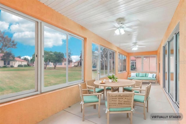 view of sunroom / solarium