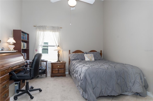 bedroom with carpet flooring and ceiling fan