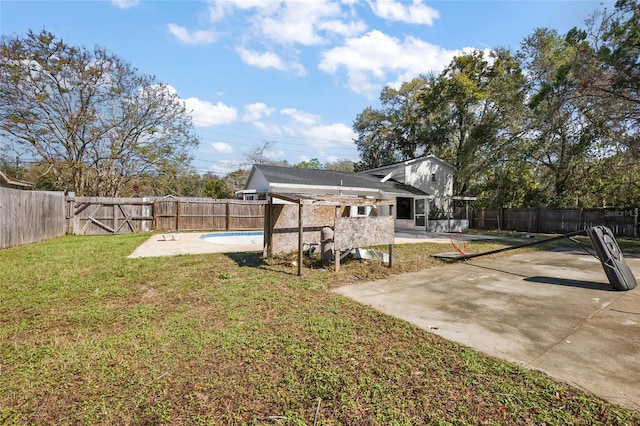 1301 N Shore Dr, Leesburg, FL 34748 - view of yard with a patio area, a fenced backyard, and a fenced in pool