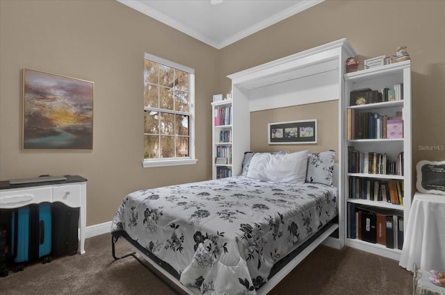 carpeted bedroom featuring baseboards and crown molding