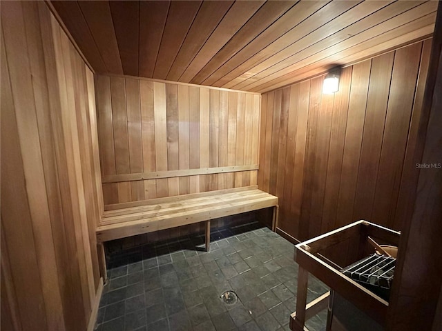26747 White Plains Way, Leesburg, FL 34748 - view of sauna featuring tile patterned flooring