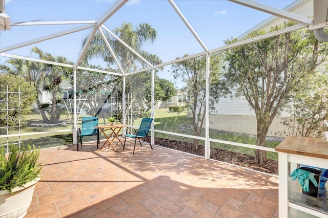 view of unfurnished sunroom