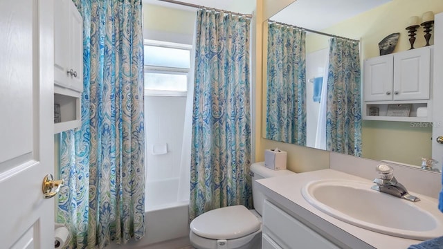 3773 Eversholt St, Clermont, FL 34711 - full bathroom featuring vanity, toilet, and shower / tub combo with curtain