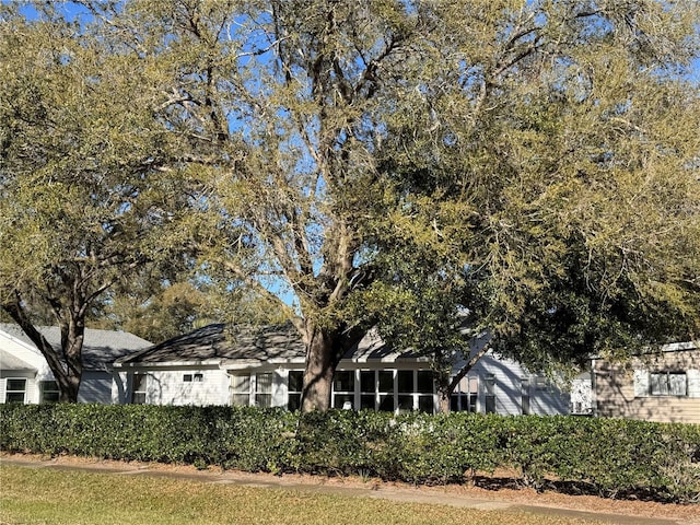 view of front of house