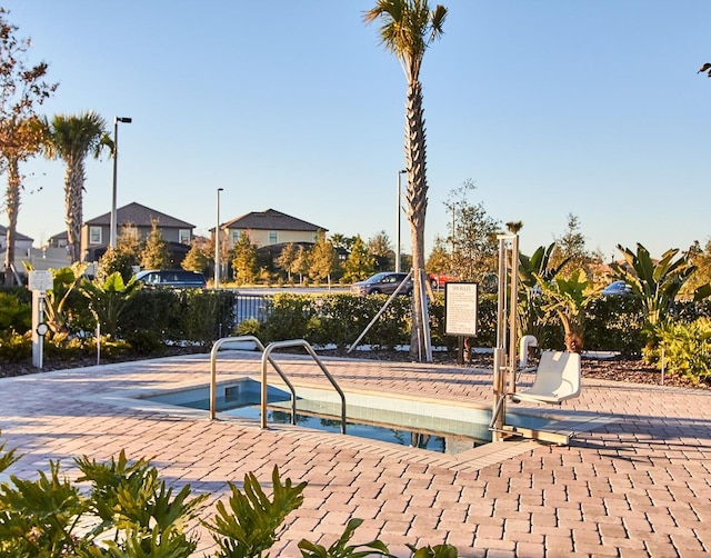 view of swimming pool