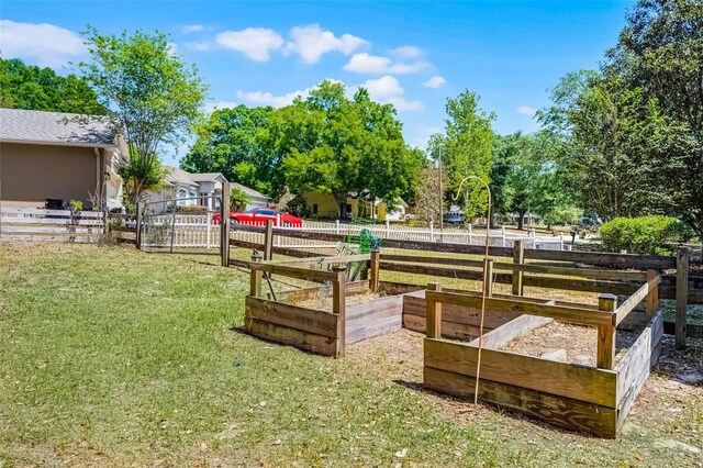 16017 Harbar Oaks Dr, Montverde, FL 34756 - view of yard with a garden