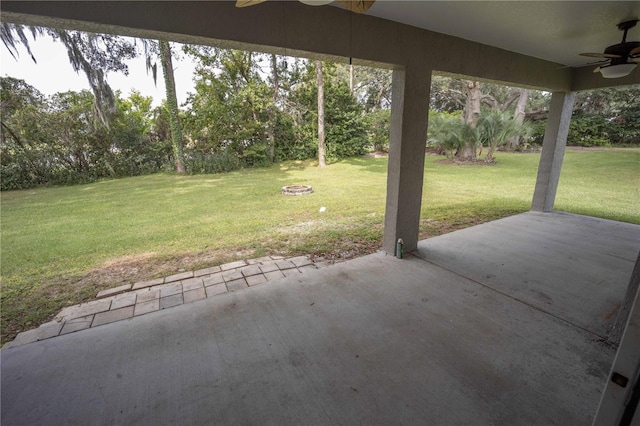 view of patio with a ceiling fan