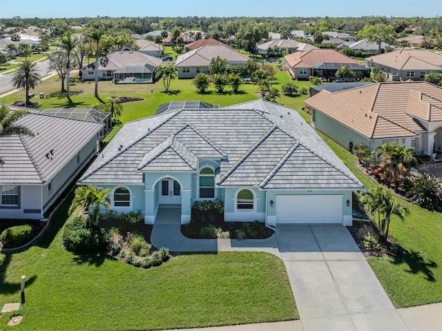 bird's eye view with a residential view