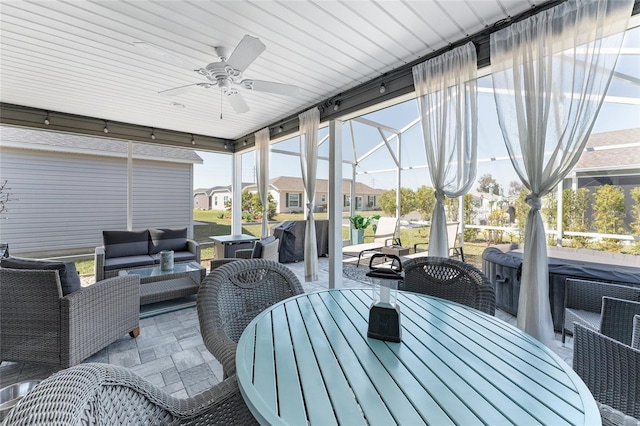 3786 Stephanie Way, The Villages, FL 32163 - sunroom featuring ceiling fan
