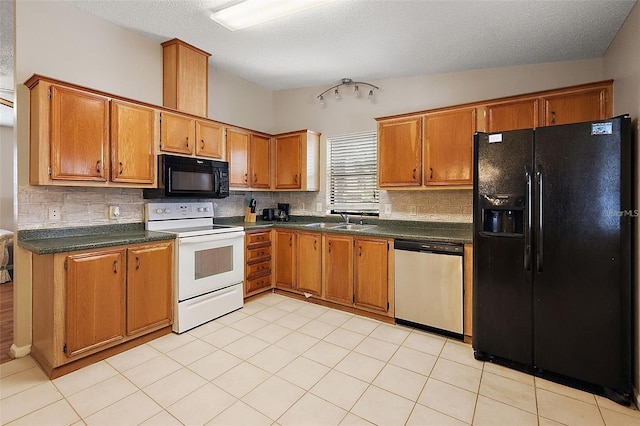 1729 Lauren Ln, Lady Lake, FL 32159 - photo 4