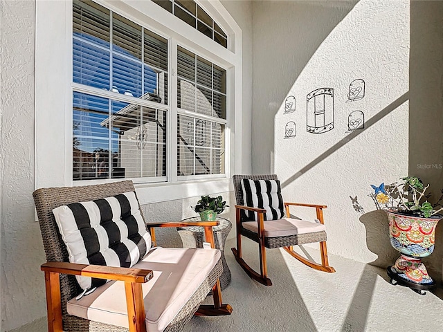 view of patio / terrace with covered porch