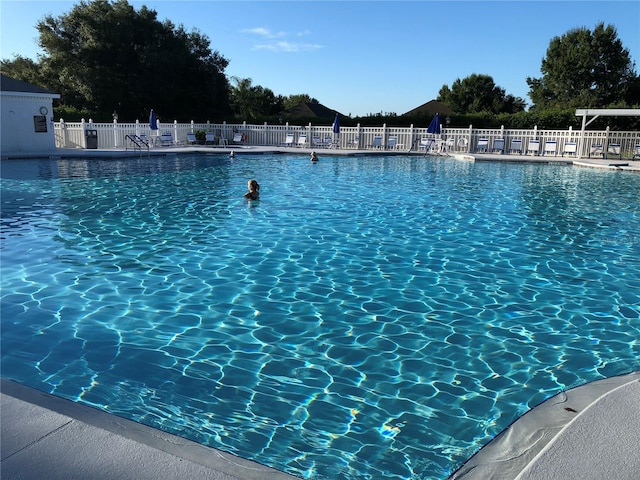 pool with fence