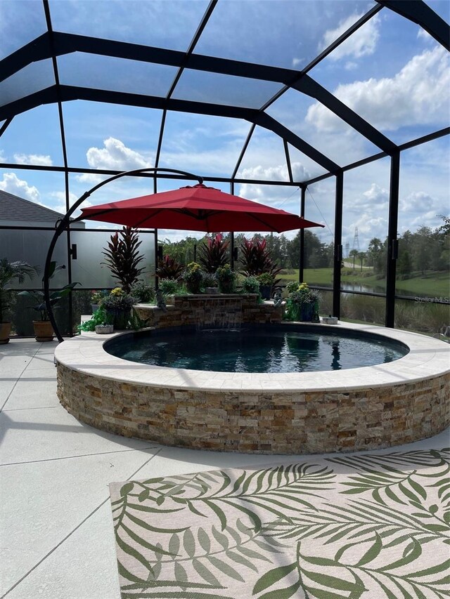 6444 Mcknight Loop, The Villages, FL 34762 - surrounding community featuring a jacuzzi