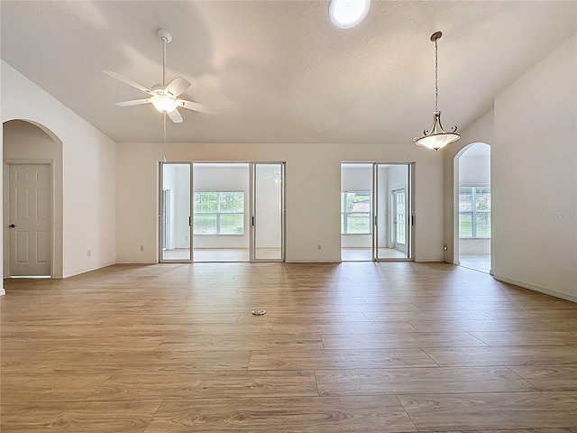 4419 Nottoway Dr, Leesburg, FL 34748 - photo 5