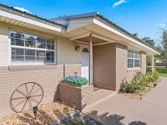2376 Crk 444, Lake Panasoffkee, FL 33538 - entrance to property featuring brick siding