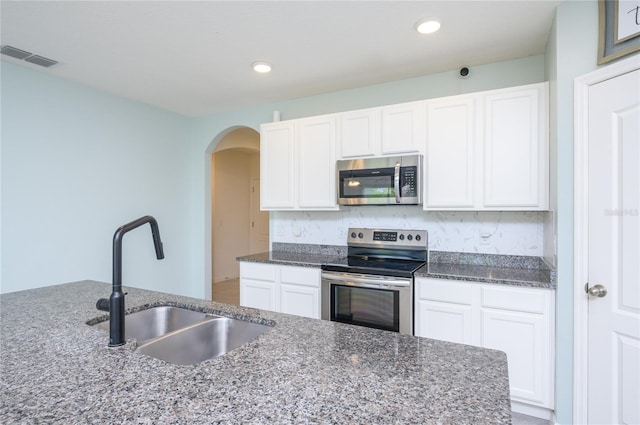 1731 Point O Woods Ct, Mount Dora, FL 32757