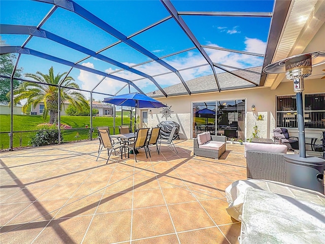 25545 Laurel Valley Rd, Leesburg, FL 34748 - view of patio / terrace with glass enclosure and outdoor dining space