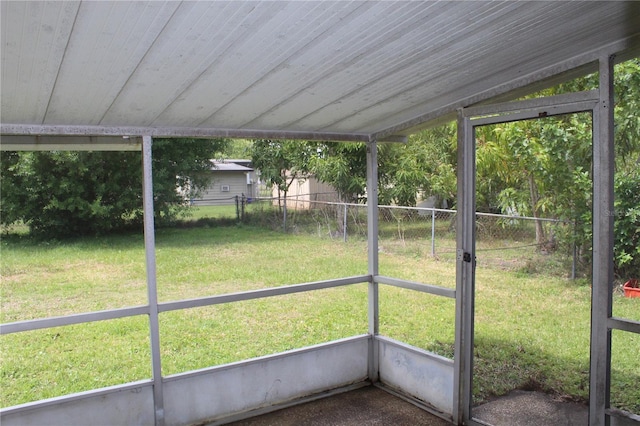 5177 Edwina St, Orlando, FL 32811 - view of unfurnished sunroom