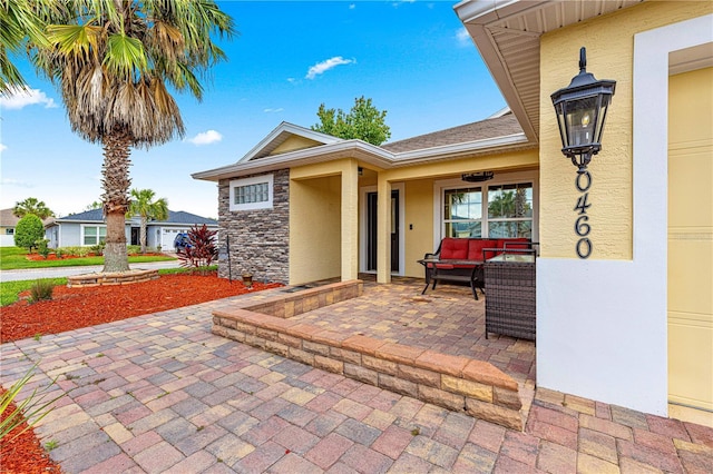 10460 Silver Maple Ave, Oxford, FL 34484 - view of patio / terrace featuring an outdoor living space