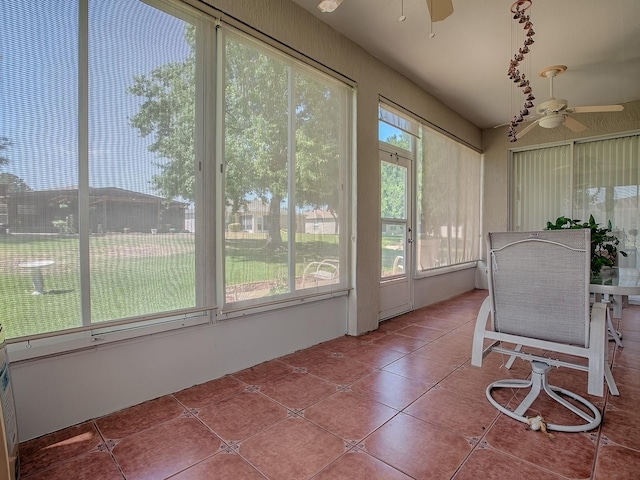 910 Eagles Lndg, Leesburg, FL 34748 - sunroom / solarium with a ceiling fan