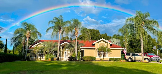 3511 Fox Lake Dr, Apopka, FL 32712 - view of front of home featuring a front yard and stucco siding