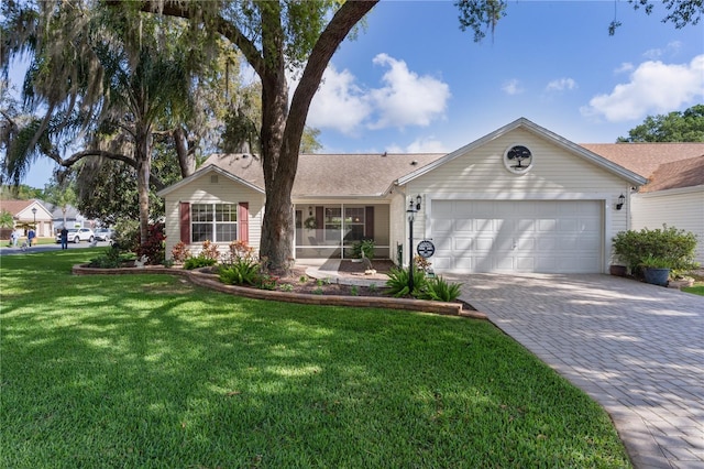 411 Loma Paseo Dr, The Villages, FL 32159 - photo 1