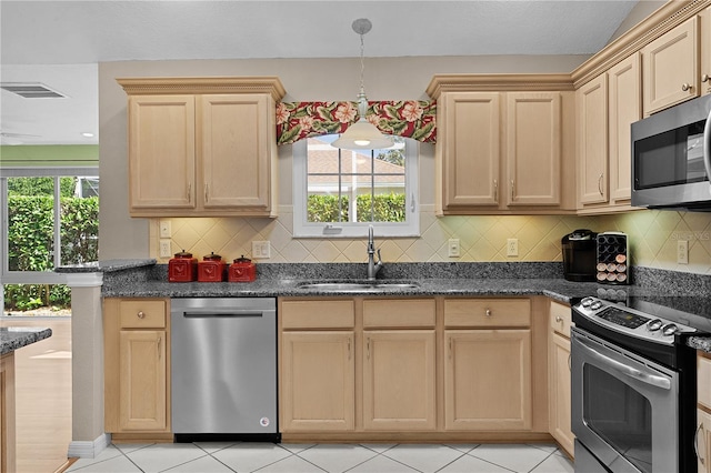 411 Loma Paseo Dr, The Villages, FL 32159 - photo 11