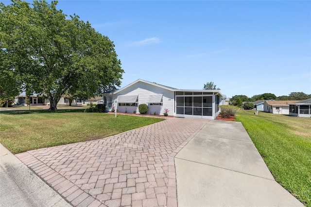 705 Prado Dr, The Villages, FL 32159 - photo 3