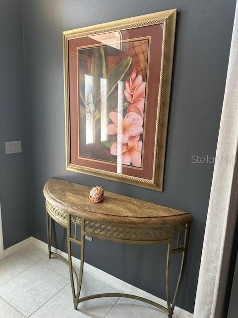 1875 Oxford Ln, The Villages, FL 32162 - photo 2