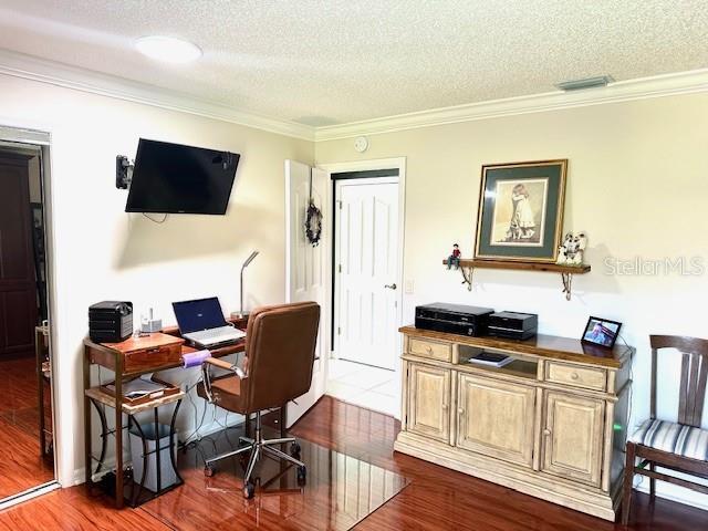 1875 Oxford Ln, The Villages, FL 32162 - photo 38