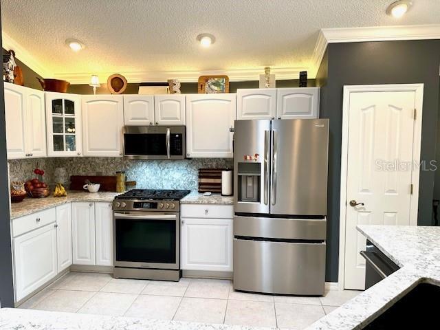 1875 Oxford Ln, The Villages, FL 32162 - photo 25