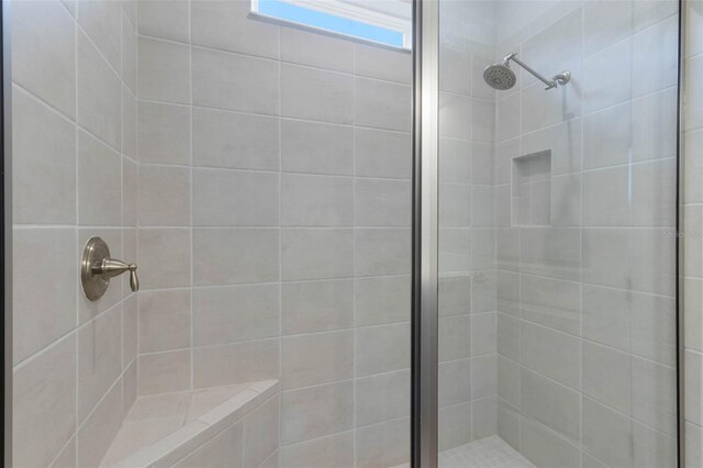 2129 Palm Tree Dr, Poinciana, FL 34759 - full bath featuring a stall shower