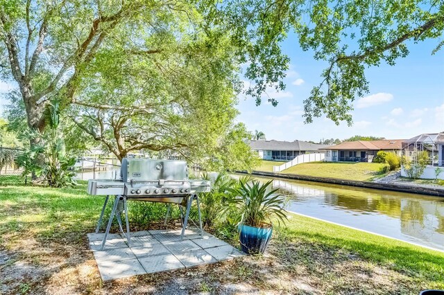 14 Clear Ct, Palm Coast, FL 32137 - exterior space featuring a residential view, fence, and a water view