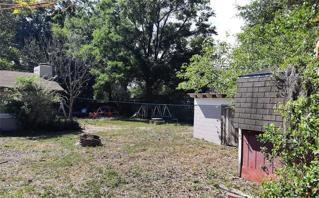 view of yard with fence